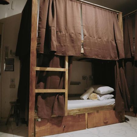 Kanto Hostel Siargao Хенерал Луна Екстериор снимка