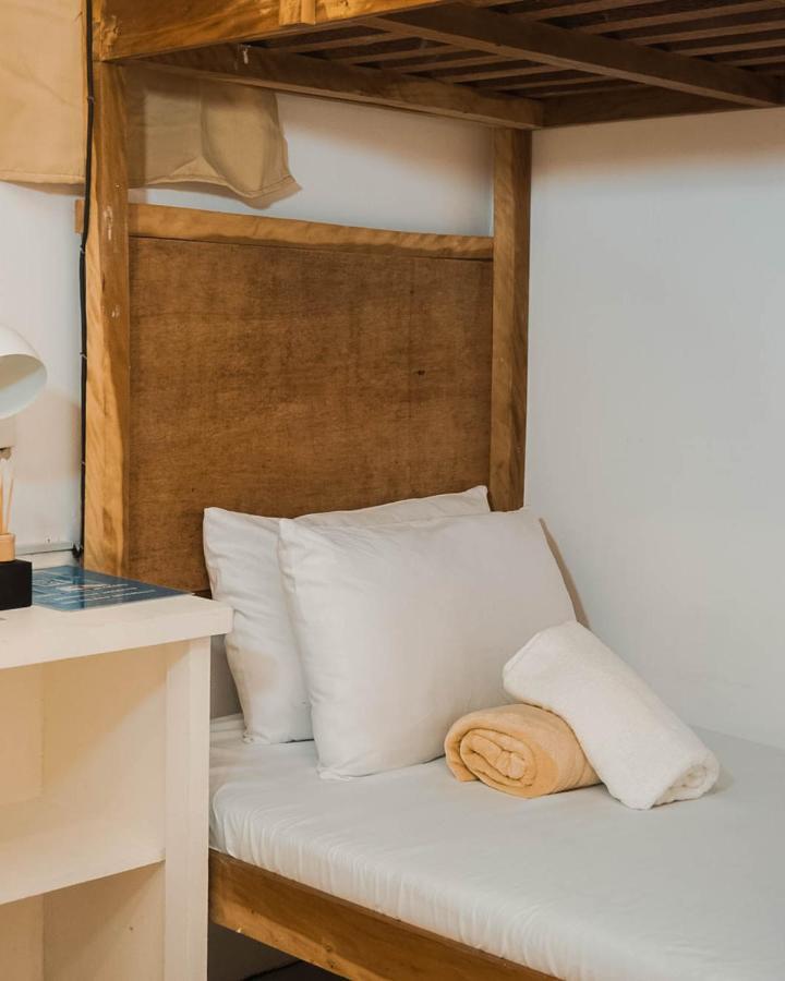 Kanto Hostel Siargao Хенерал Луна Екстериор снимка